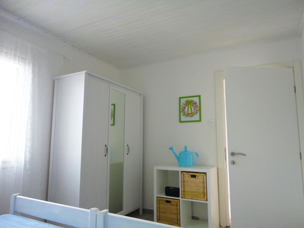 Apartment Rados Нин Екстериор снимка